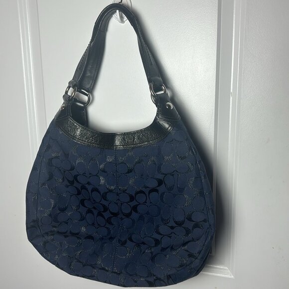 Vintage Y2K Coach Jaquard Blue Canvas and Patent leather Lynn Hobo - Picture 3 of 10